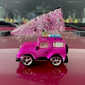 NWT Pink Jeep Christmas Ornament